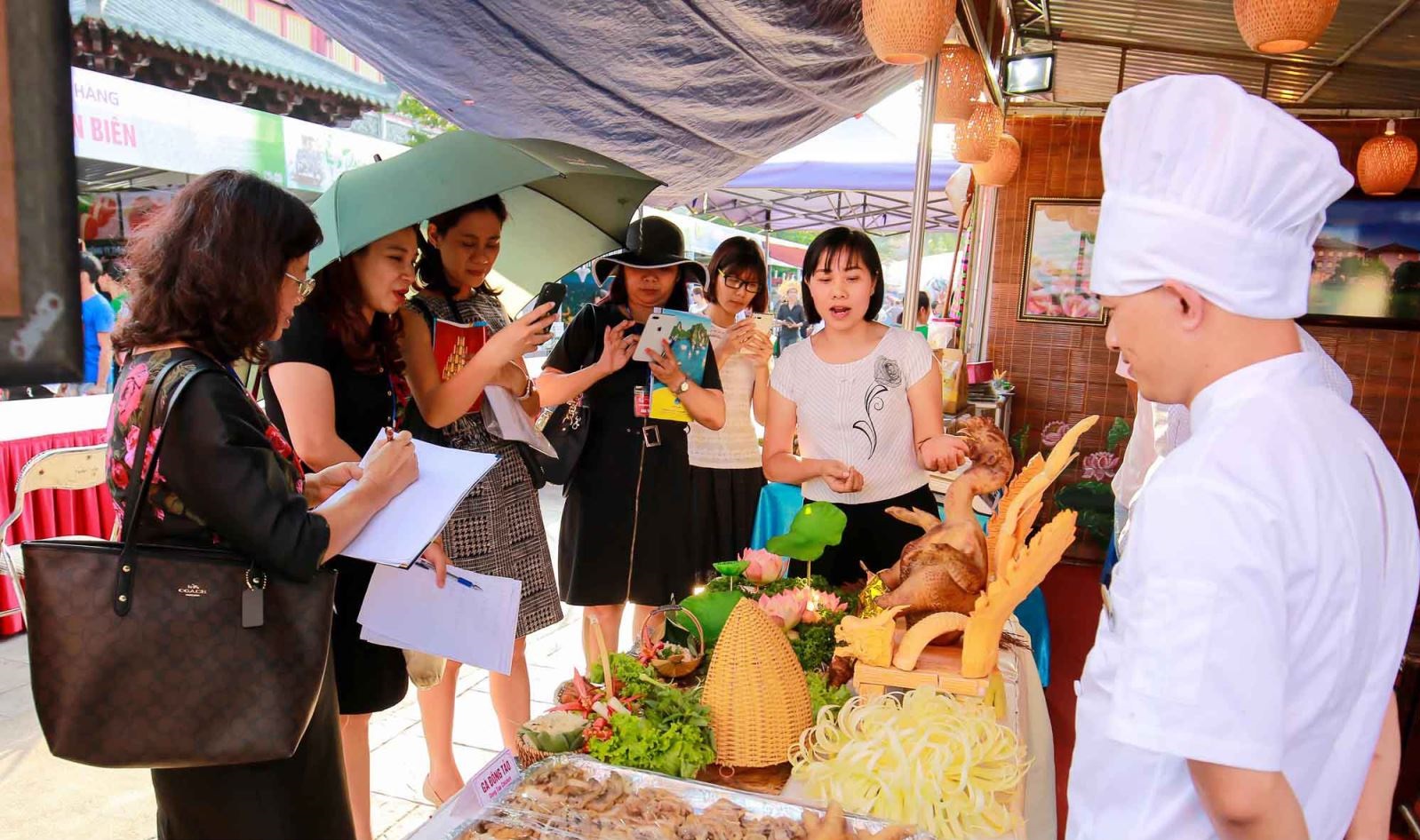 Hưng Yên tham dự liên hoan ẩm thực toàn quốc - Quảng Ninh năm 2018